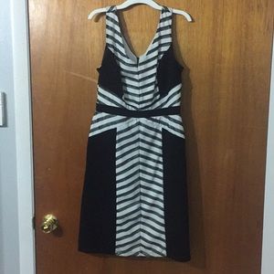 Gorgeous black and white cocktail dress !